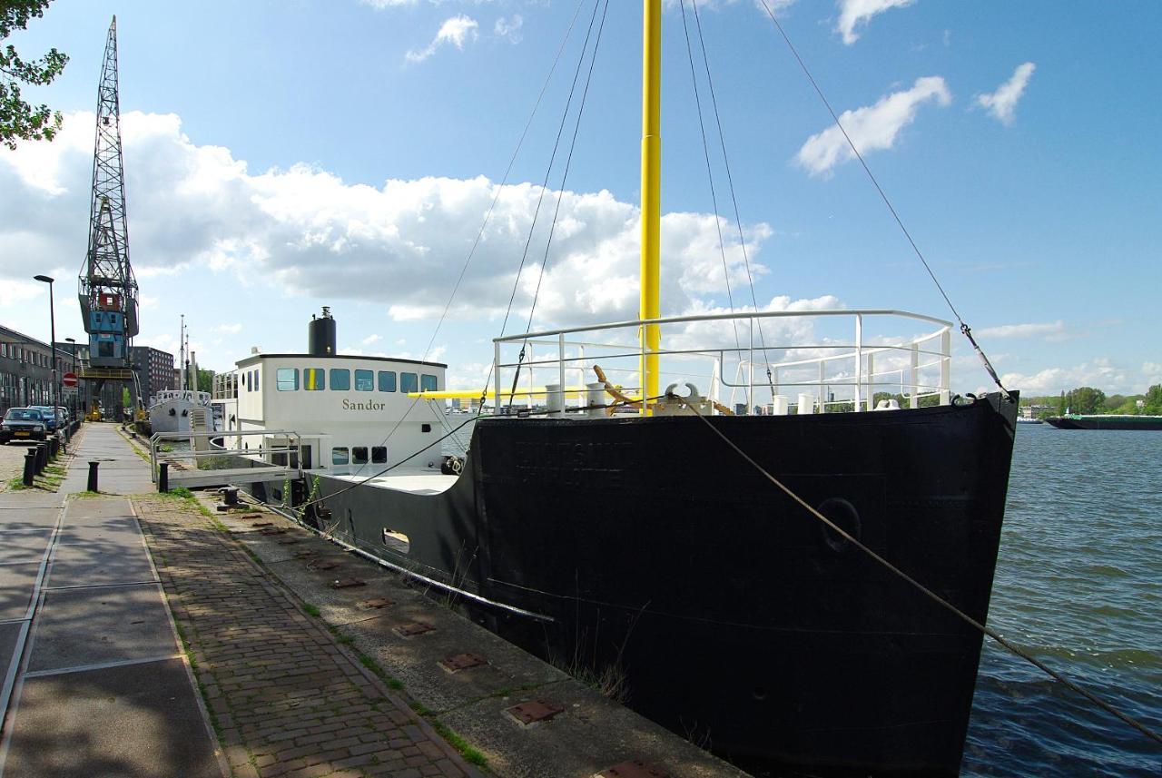 Hotel Magnificent Houseboat With A Stunning View! Ámsterdam Exterior foto